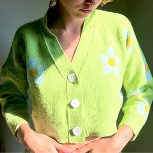 Crop top cardigan, no brand. Sm-Med. Wool blend, green with smiling daisies.